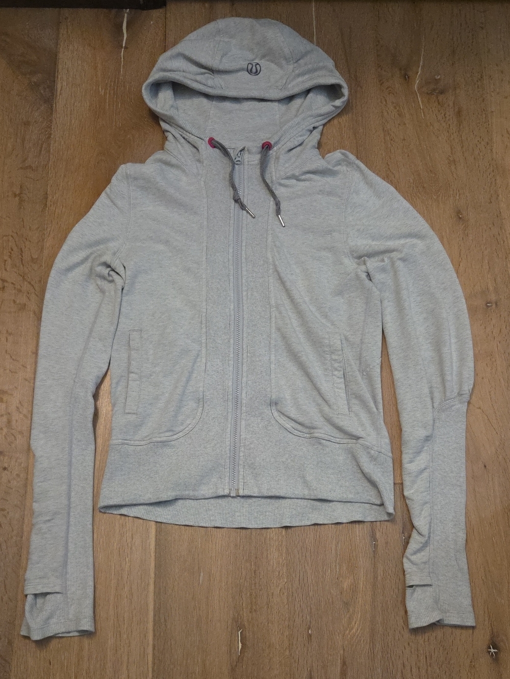 Lululemon Light Gray Zip Hoodie Thumbholes Pockets 8